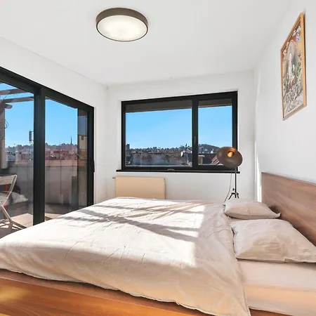 Amazing Loft With Terrace In Centre 브라티슬라바