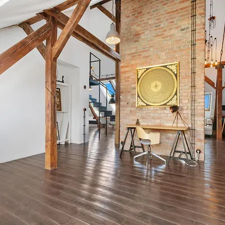 Apartmán Amazing Loft With Terrace In Centre *